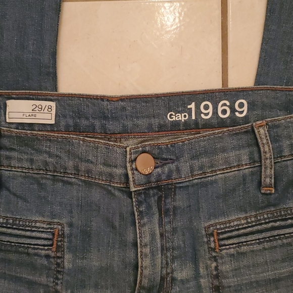 Gap 1969 Flare Jeans - Picture 6 of 6